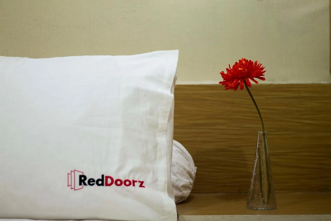 Reddoorz Near Naia Terminal 1 Hotel Paranaque City 2*,  Philippines