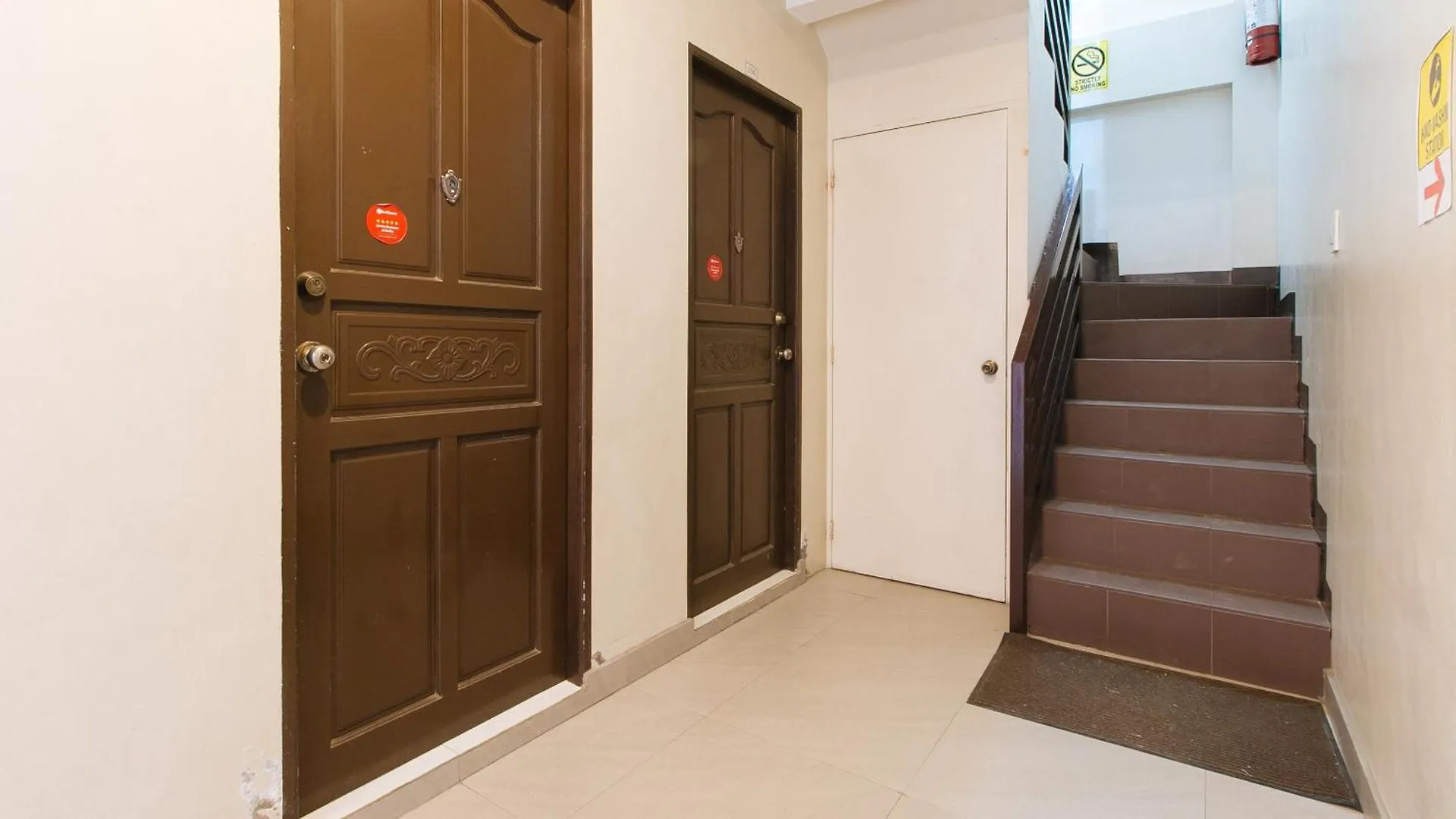 Reddoorz Near Naia Terminal 1 Hotel Paranaque City 2*,  Philippines